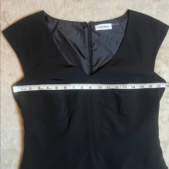 Calvin Klein Elegant Black Cocktail Dress est sz 12 - Picture 4 of 12